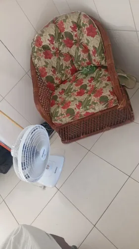 Vendo 2 poltronas artesanal 350$