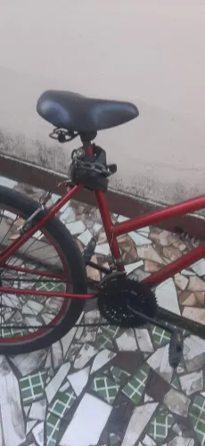 Bicicleta aro 26 com marcha muito boa 350,00 não aceito oferta
