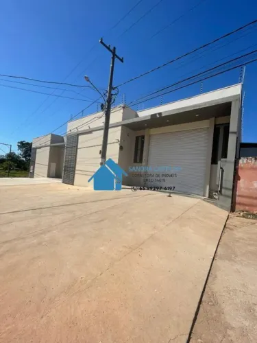 Barracão no Bairro são Jose 375m² Recém reformada 1 escritório 1 copa 1 banheiro interno 1