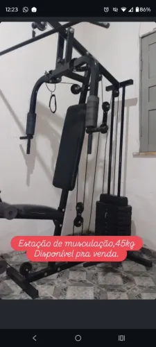 Estação de musculação 