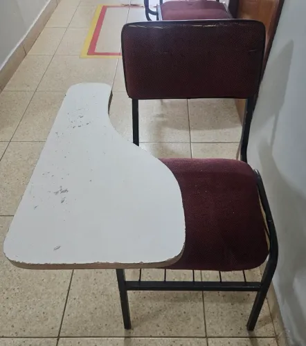 Cadeira para escola