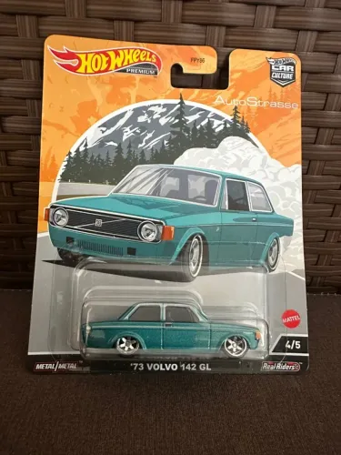 Hot Wheels Volvo 73' Gl (Premium)