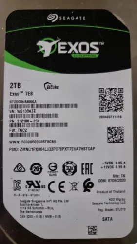 HD Seagate e Western Digital  2TB  NOVOS