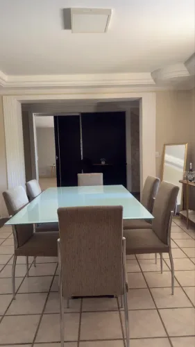 Mesa de jantar 6 cadeiras