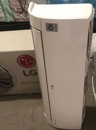 AR CONDICIONADO 12.000 btus LG Inverter