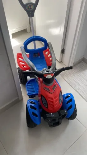 Carrinho passeio Homem Aranha 