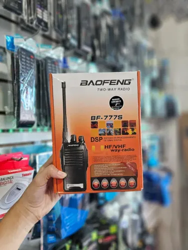 Par de Rádio Comunicador Baofeng BF-777S - Faço Entrega