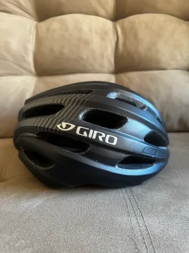 VENDO CAPACETE GIRO MTB