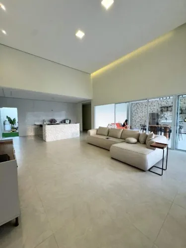 Casa à venda, 4 quartos, 1 suíte, 2 vagas, INTERLAGOS - Vila Velha/ES