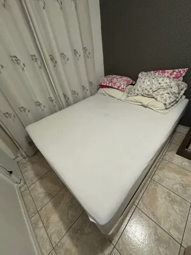 Cama box queen