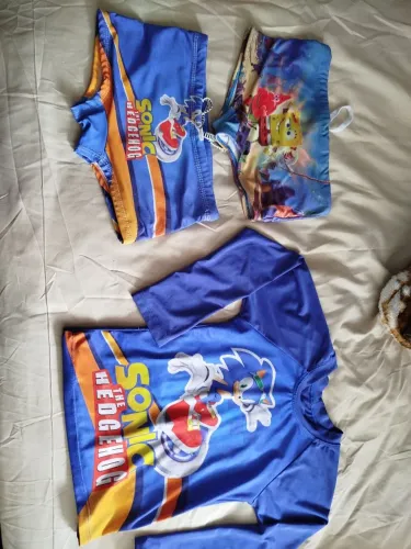 Conjunto de praia Sonic e Bob esponja