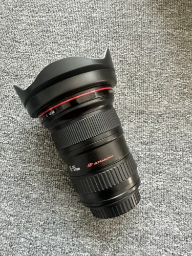 Lente Canon 16 35mm 2.8 EF II USM Série L Anel Vermelho Lente Zoom Grande-angular