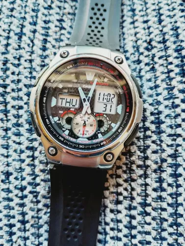 Relógio Casio AQ-190W