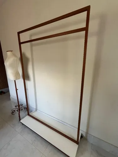 Cabides para Lojas e manequim 