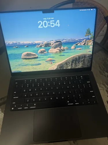 Mac book pro m4 pro 24 gb Ram 1-Tb SSD