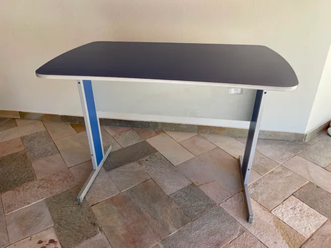 Mesa escritório/escolar - Cambé Bairro Vila Rica