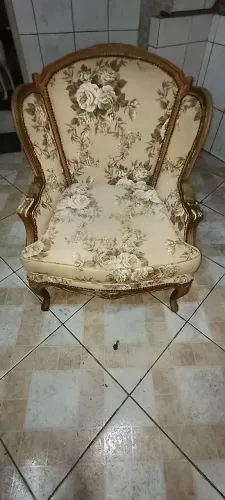 Poltrona clássica Luiz 15