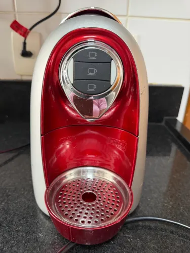 Cafeteira elétrica 3 corações