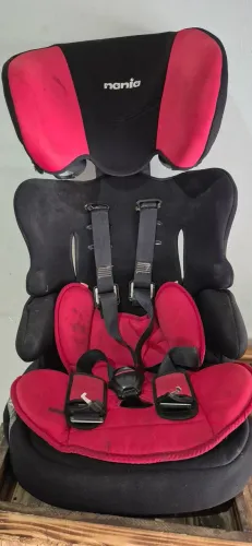 CADEIRINHA PARA CARRO NANIA 