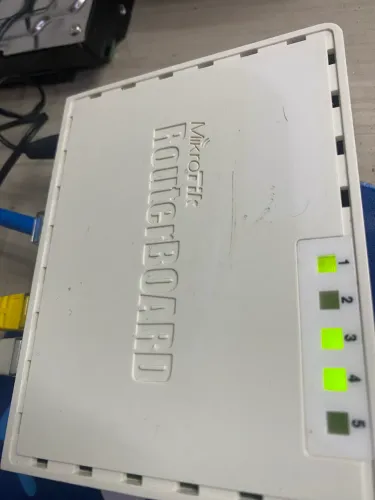 Mikrotik rb750