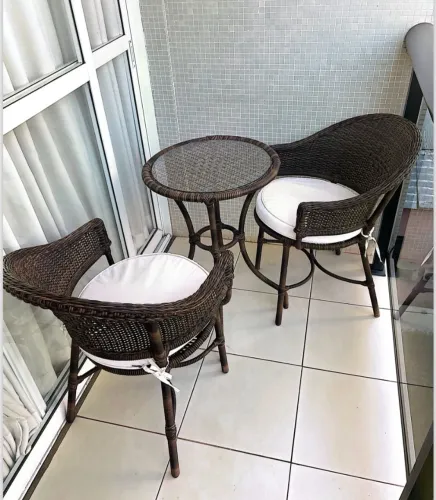 Conjunto de Mesa e Cadeiras área externa
