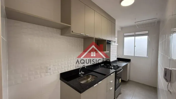 Apartamento com 2 dormitórios para alugar, 48 m² por R$ 2.168,00/mês - Samambaia Sul - Sam