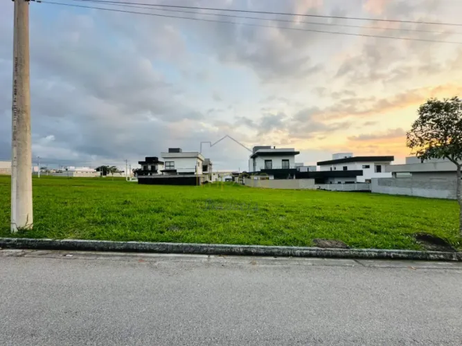 Terreno de 250 m² - Condomínio Vereda dos Campos