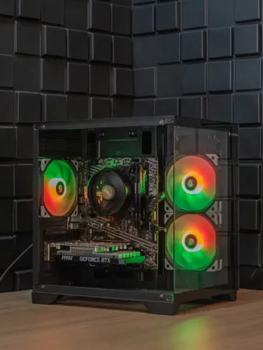 PC Gamer Ryzen 5 5600, RTX 3050 6GB, 16GB RAM, SSD 512GB, Gabinete Hayom Aquário