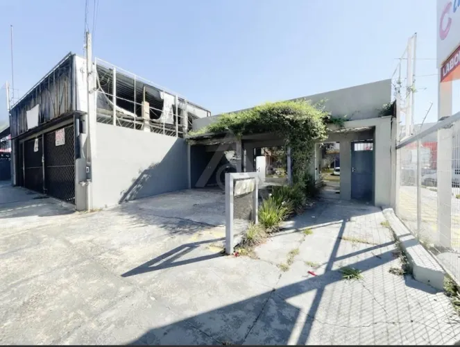 Casa para alugar em Campinas, Jardim Chapadão, com 6 quartos, com 280 m²