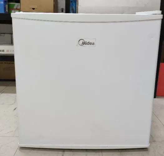 Frigobar Geladeira Midea 45 Litros USADO Prateleira Gelo Suporte de Latas Refrigerador