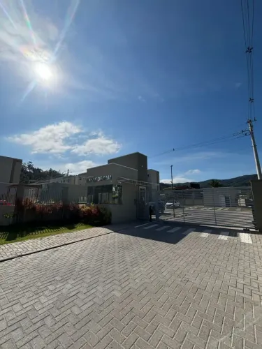 Apartamento para alugar, 2 quartos em São Sebastião - Palhoça - SC