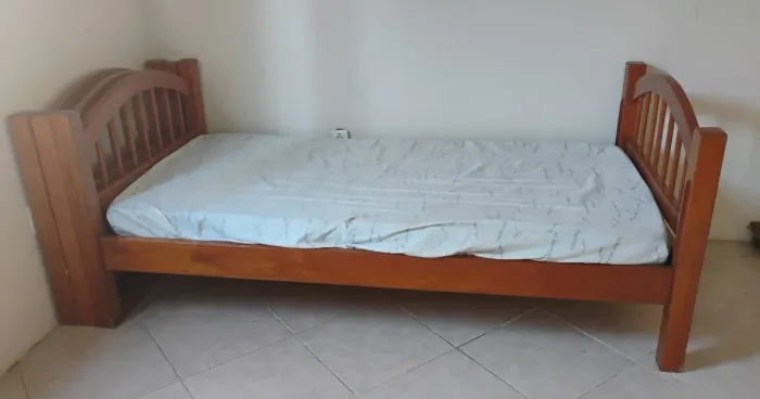 Cama solteiro 