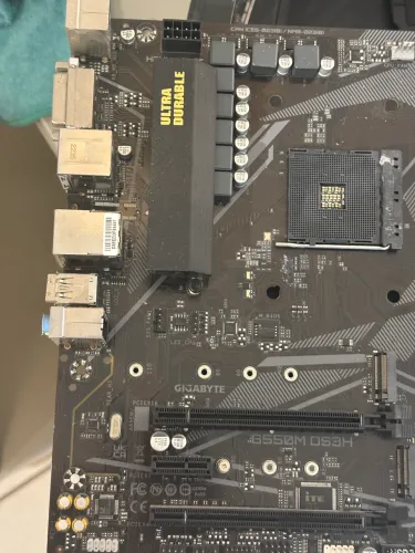 Placa mãe B550M DS3H