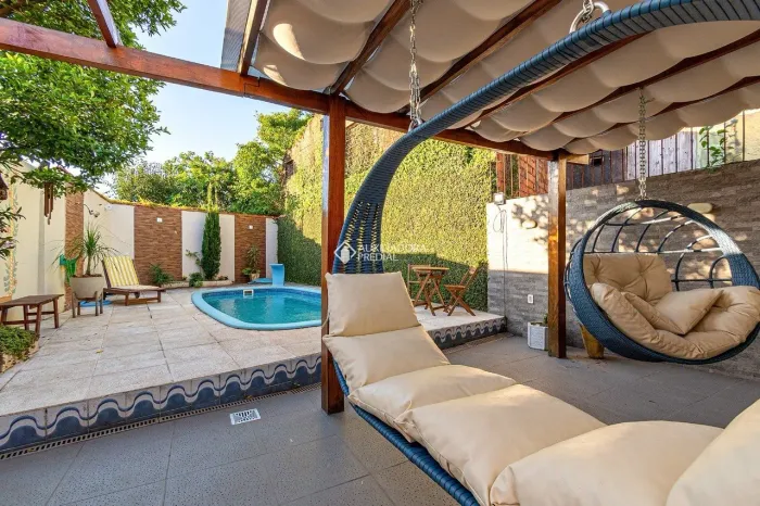 Casa residencial à venda no bairro Passo das Pedras com 4 dormitórios/quartos e 204 m².
