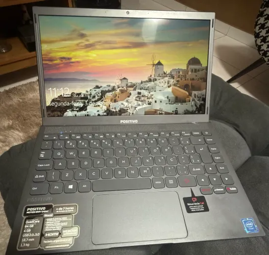 NOTEBOOK POSITIVO MOTION GRAY Q464C