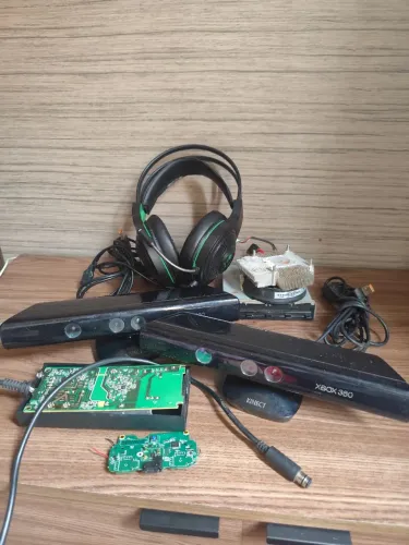 Lote Kinect Xbox 360 , fonte e fone