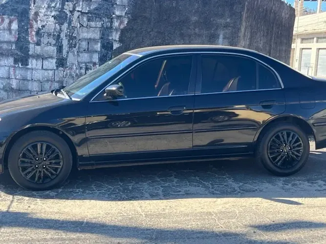 Honda Civic Sedan LX 1.7 16V 115cv Mec. 4P 2003