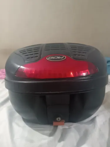 Baú para Moto com base e chave - Excelente Estado