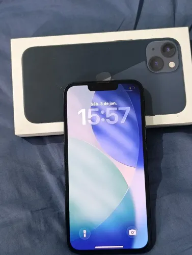 iPhone 13 128gb na caixa com acessórios de bateria 94%