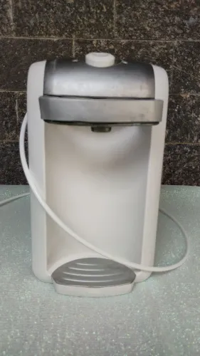 Purificador de água, já vai com vela, funciona perfeitamente!