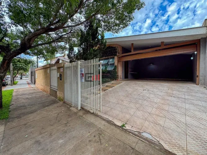Atenção MÉDICOS, ADVOGADOS, CONTADORES, CLÍNICAS, casa p/ LOCAÇÃO no LAGO PARQUE, R$. 7.50