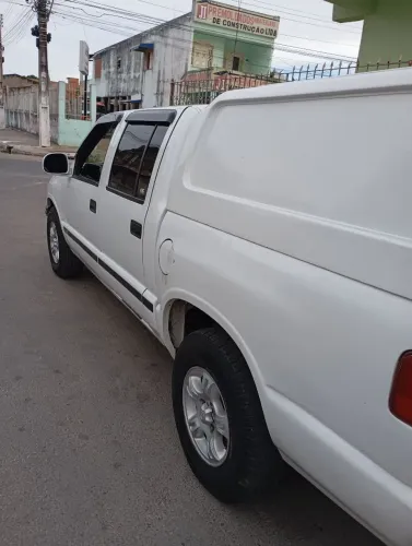 Chevrolet S10 Pick-up Luxe 2.8 4X2 CD TB Int.dies. 2000