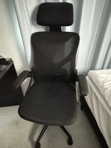 Ergonomia Direta: Cadeira Goldentec