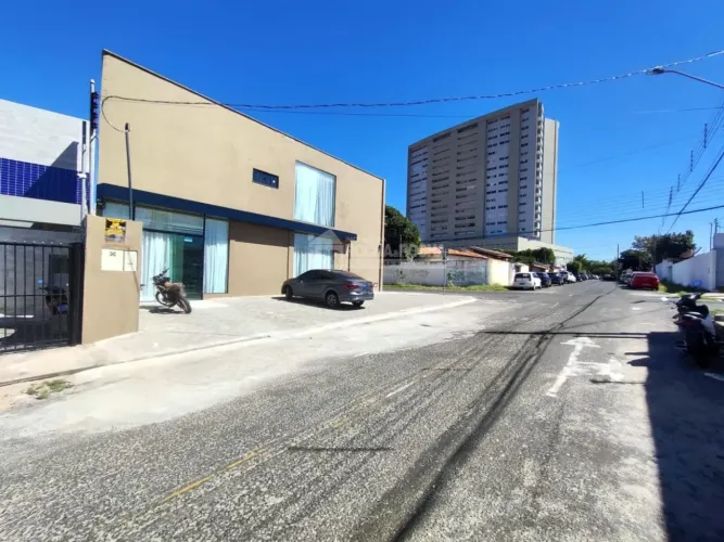 Sala Comercial para alugar com 0,00 metros quadrados no FATIMA - Teresina - Piauí