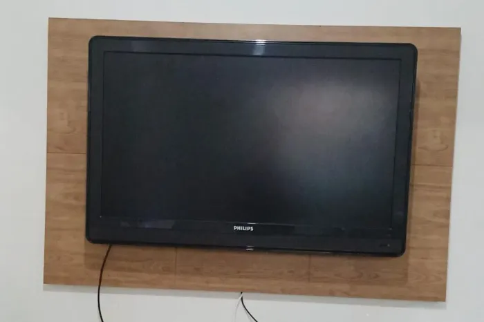 Vendo painel para TV de até 49"