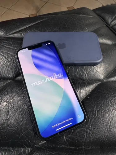 iPhone 13