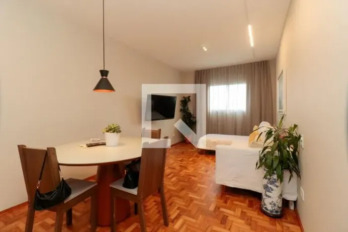 Apartamento à Venda - Vila Madalena, 3 Quartos, 95 m2