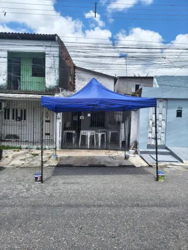Alguém de tendas $100