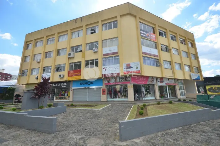 IMOBILIARIA JUVEVÊ ALUGA CONJUNTO SALA COMERCIAL BACACHERI ERASTO GAERTNER ED. JANISKI PRX
