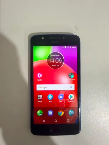 Moto e